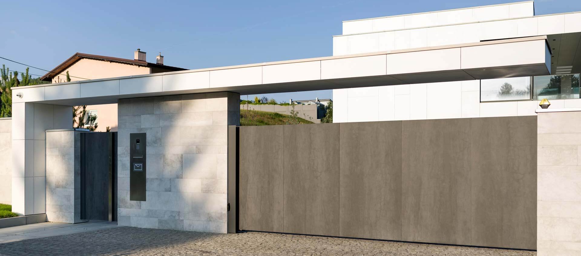 nowoczesne_ogrodzenie_fully_sintered_18_2_26_-1920 (2)