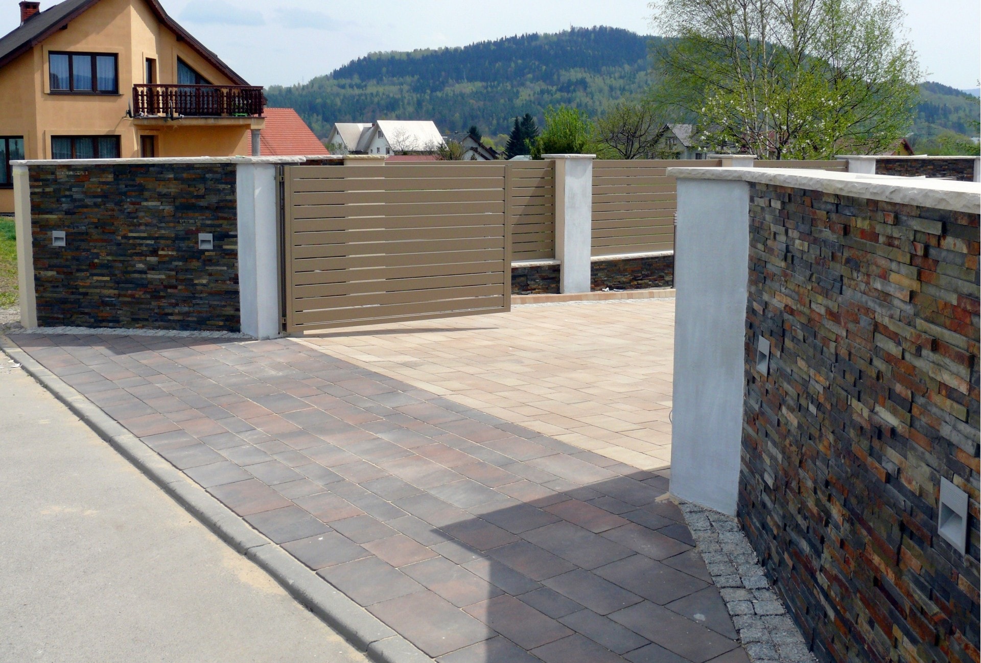 nowoczesne_ogrodzenie_szczecin_amber_xcel_1920x0_1