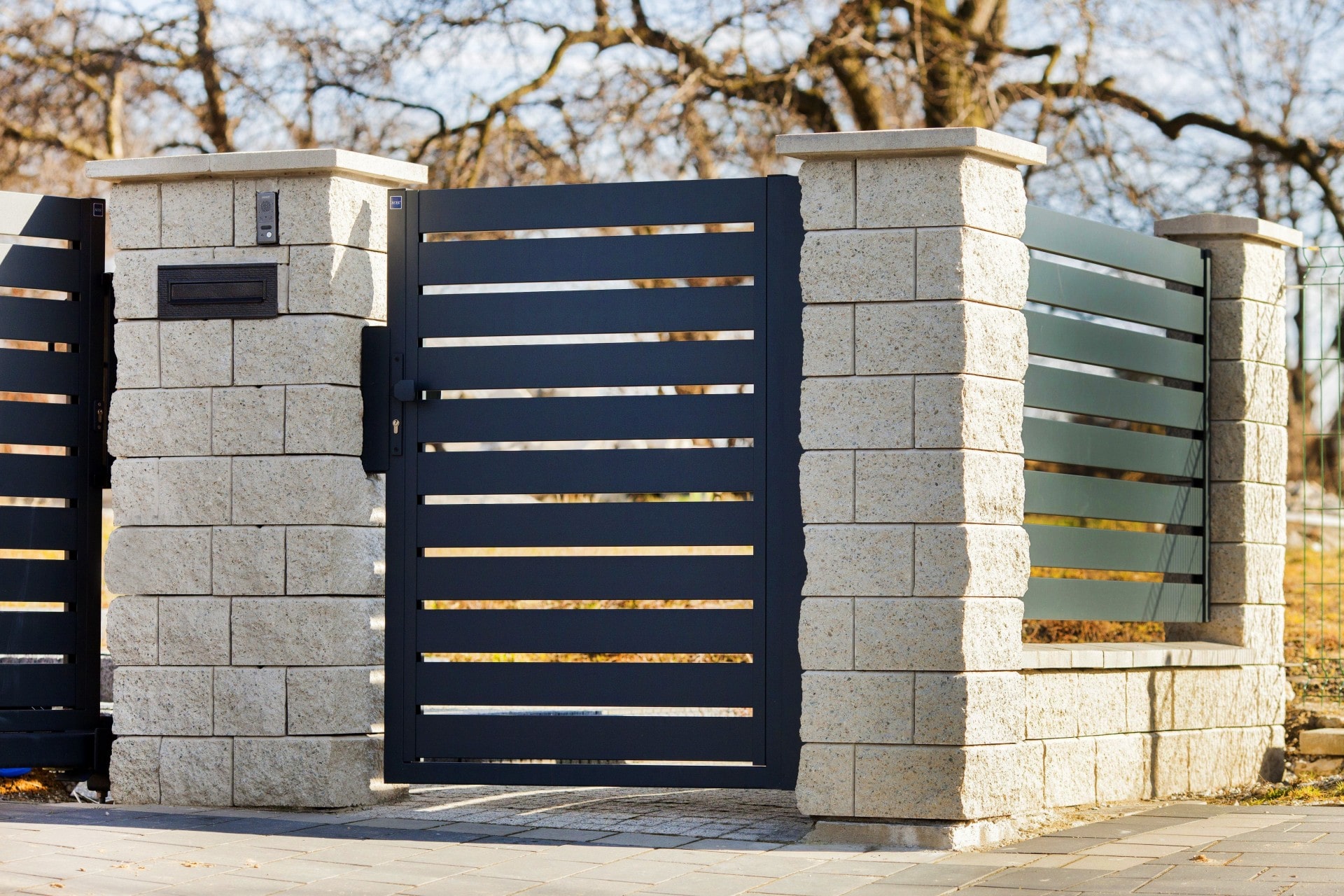 ogrodzenia_zielona_gora_modern_classic_xcel_1920x0_1