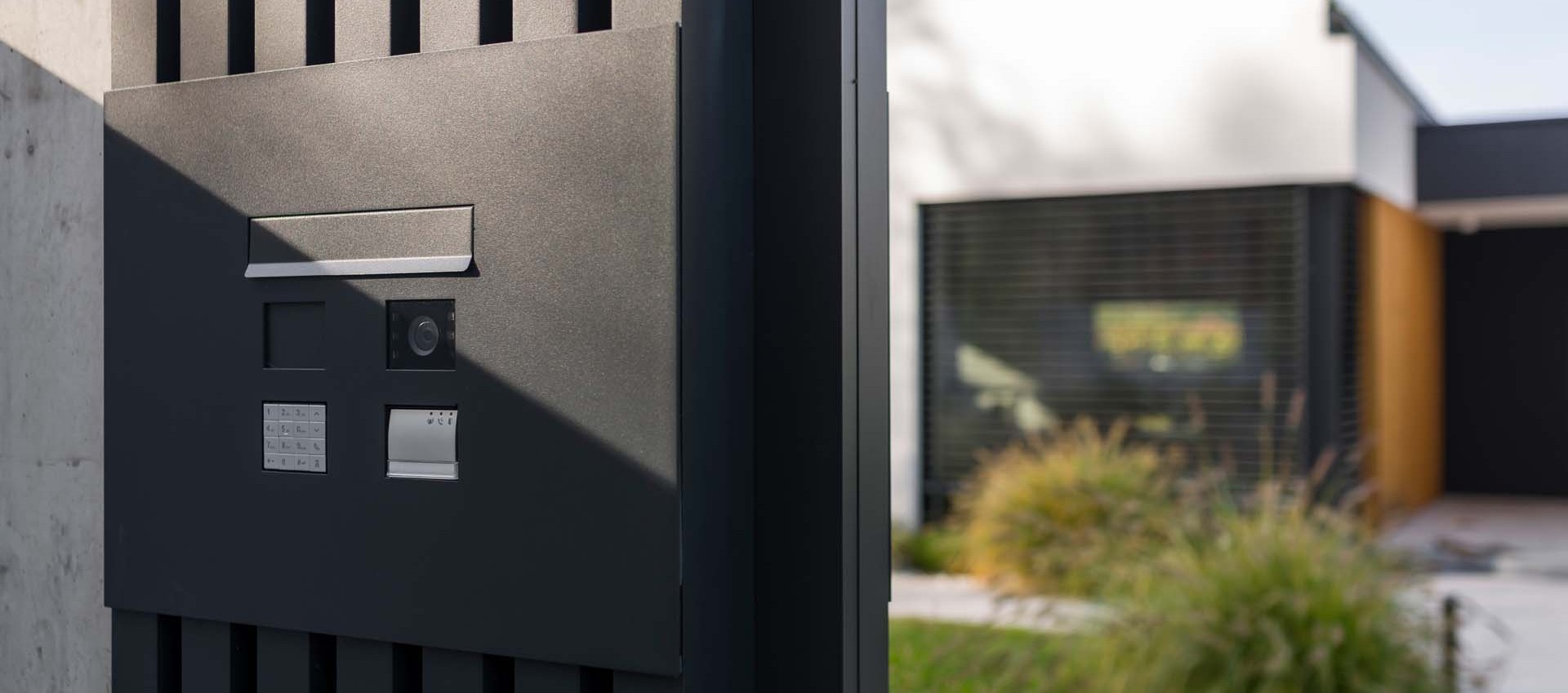 xcel500384_2_26_-1920